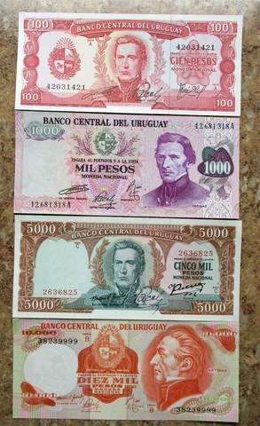 LOT OF FOUR BANKNOTES OF URUGUAY 1971 JOSE GERVASIO ARTIGAS MINT CONDITION Cover