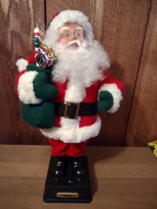 FIGURA NAVIDEÑA VINTAGE 1993 HOLIDAY CREATIONS SANTA CLAUS MUSICAL 16" - Imagen 1 de 4