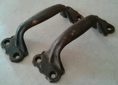 ANTIQUE PRIMITIVE CABINET OR  BARN  DOOR  HANDLES SET OF TWO Cover