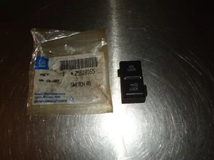 New NOS GM Door Lock Switch 25618165 1994 1995 Buick Park Avenue Ave - Picture 1 of 2
