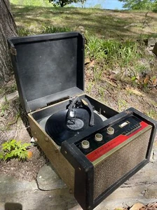 Vintage WEBCOR HIGH FIDELITY Holiday Phonograph Record Player/Radio EP1891-1 - Picture 1 of 4