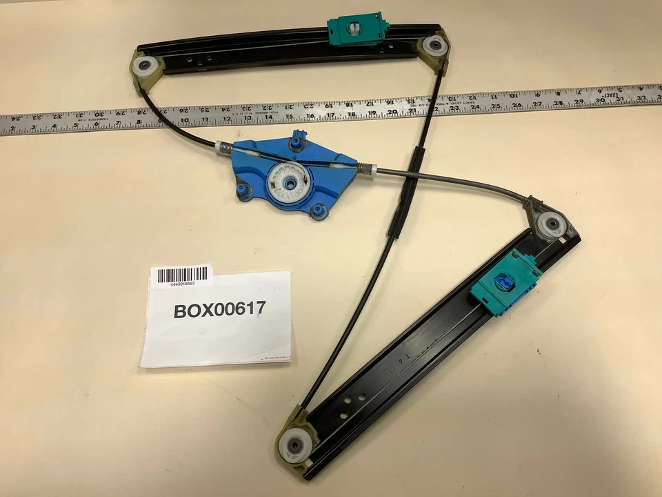 2004 VOLKSWAGEN TOUAREG REAR LEFT DRIVER DOOR WINDOW GLASS REGULATOR OEM+ - Image 1 of 4