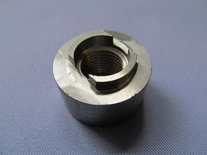06-2656S NORTON COMMANDO pre MK3 GEARBOX TOP MOUNTING BOLT NUT STAINLESS STEEL - Picture 1 of 1