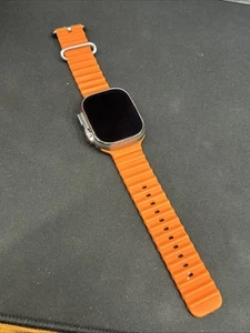 Apple Watch Ultra 2 49mm Cellular Titangehäuse - ohne Strom - Teile 81524 - Bild 1 von 7