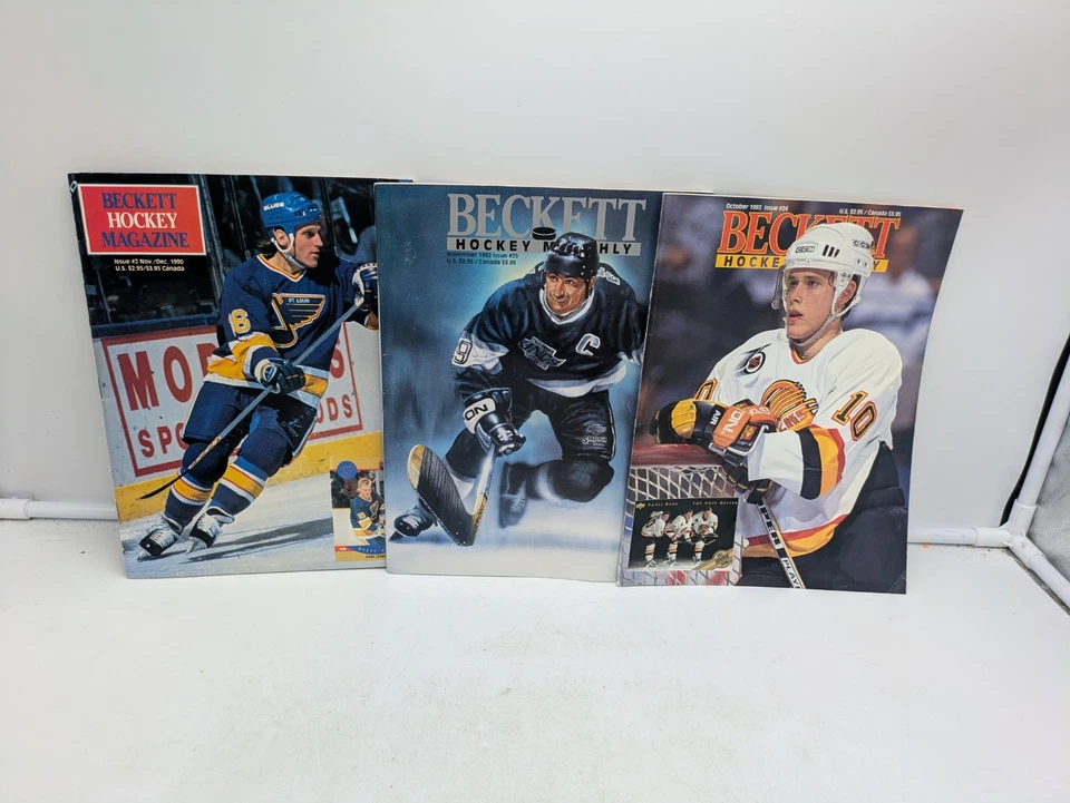 Vtg Beckett Hockey Magazines Lot of 3 1990 1992 Gretzky Bure Hull NHL Stars - Image 1 of 4