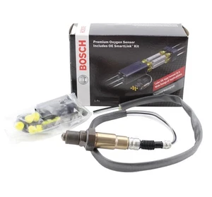 Bosch 15733 Premium Universal 4 Wire Oxygen (O2) Sensor with posi-lock connector - Picture 1 of 5