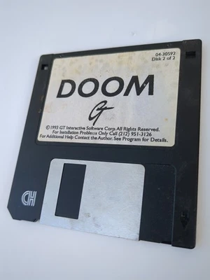 VINTAGE ORIGINAL DOOM 3.5" DISK 2 OF 2 UNTESTED 1993 - Image 1 of 2