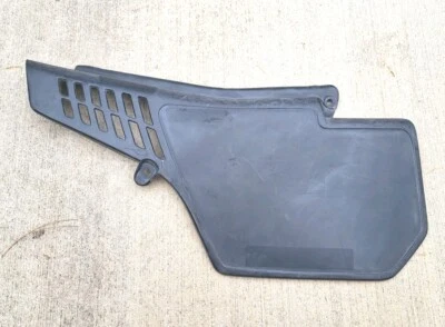 Cubierta lateral izquierda Cagiva Husqvarna WXE 125 1990 usada OEM WMX WRK Foto 1 de 4