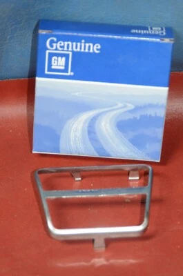 Nuevo de Lote Antiguo 1964-81 Chevy Pontiac Buick Corvette C3 Pastilla de Embrague de Freno Bisel GM 3923615 Foto 1 de 4