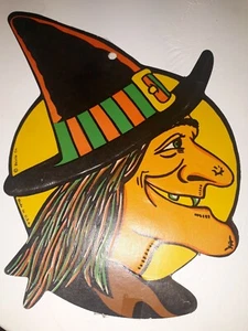 Vintage Halloween Beistle Witch in Profile Circle Moon Decoration (h1) - Picture 1 of 4