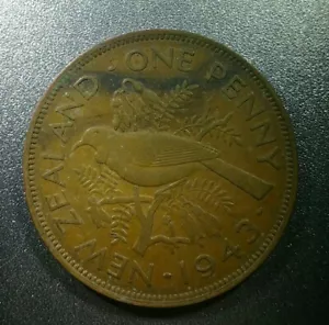 NEW ZEALAND ONE PENNY 1943 XF TUI,Māori Name Bronze Variety Coin - Picture 1 of 4
