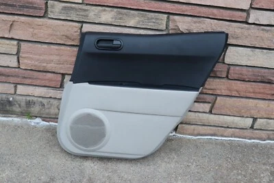 P2005131 2007-2012 Mazda CX-7 Panel de puerta interior trasero CX7 Panel de puerta derecho OEM Foto 1 de 4