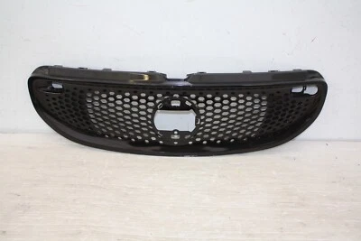 Smart Fortwo W453 Front Grill 2015 TO 2019 A4538881223 - Image 1 of 4