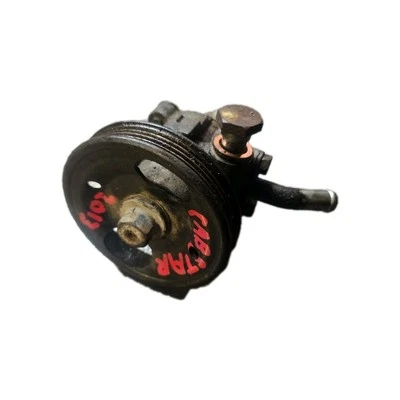 BOMBA DE DIRECCIÓN ASISTIDA NISSAN CABSTAR 2013-2016 Foto 1 de 2