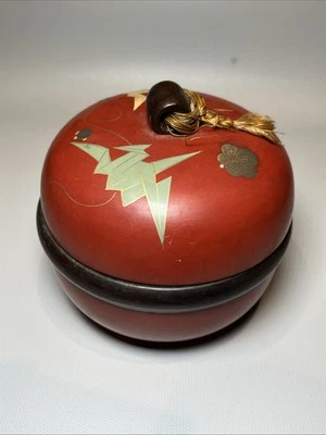Vintage Japanese Round Red & Maki Tasseled Lacquer Wood Jewelry Trinket Box - Image 1 of 4