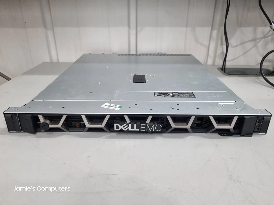 Dell PowerEdge R340 - Xeon E-2278G - 32GB RAM - 2x256GB + 2x480GB + 2x2TB + 10Gb - Image 1 of 4