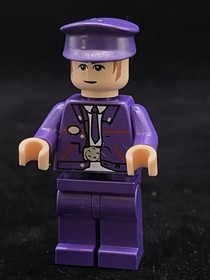 LEGO Minifigure Knight Bus Driver Conductor hp047 Harry Potter Stan Shunpike NEW