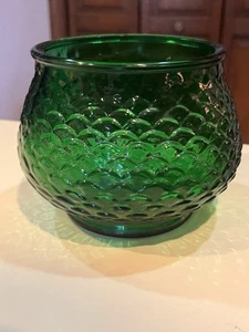 E.O. Brody Co. vaso o ciotola in vetro verde smeraldo fantasia smerlata USA - Foto 1 di 6