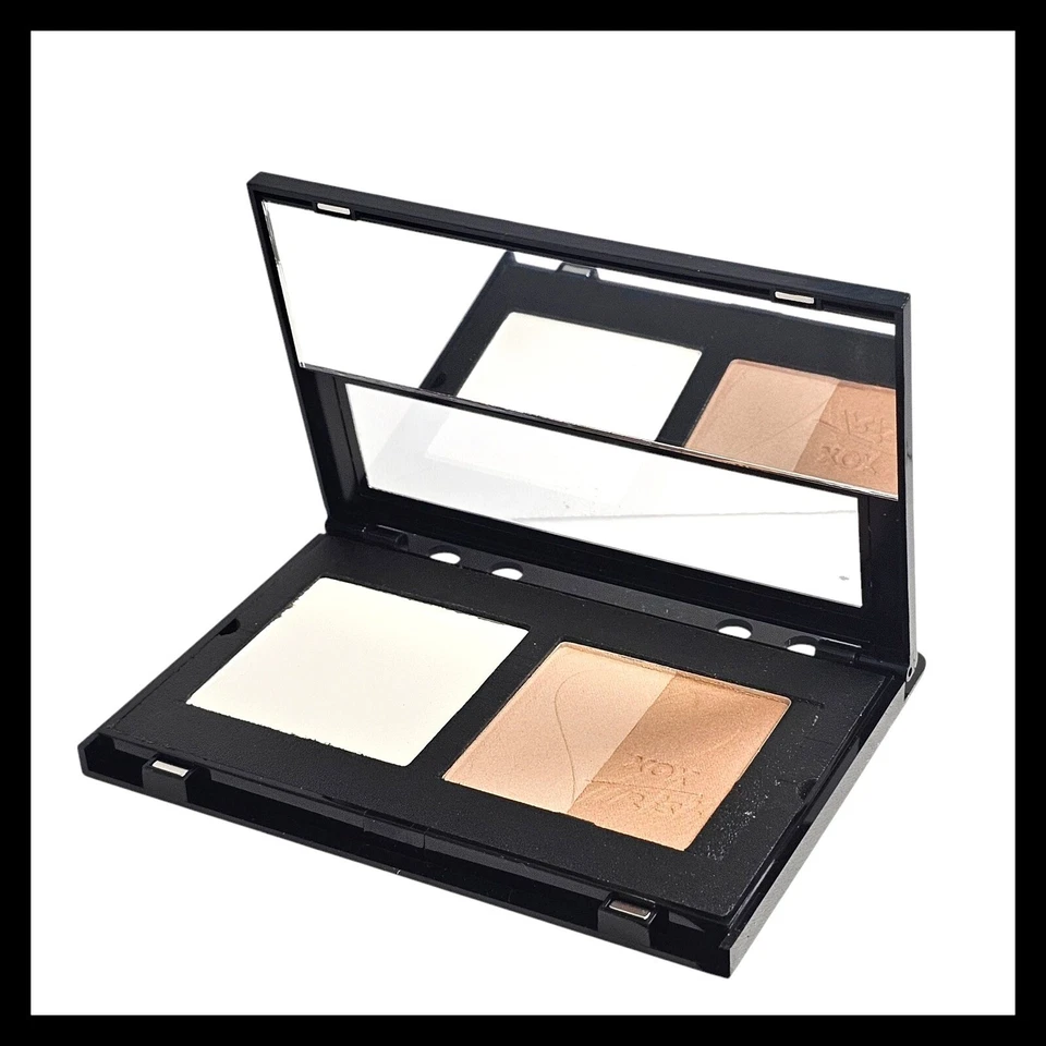 Trish McEvoy Refillable Medium Page Bronzer Highlighter Finishing Powder Palette - Image 1 of 4