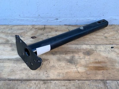 Fiat 500X 2016-2018 subchasis delantero izquierdo refuerzo soporte contra choques OEM Foto 1 de 4