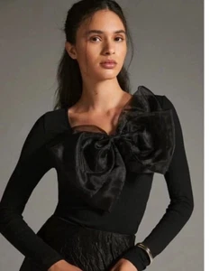 NWOT Anthropologie Sunday in Brooklyn Bow Top Classic Black Size L Slim Stretch - Picture 1 of 8