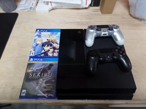Consola PlayStation 4 con 2 controladores, 2 juegos - Imagen 1 de 4