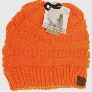 C.C Exclusives Criss Cross Neón Naranja Cola de Caballo Bollo Acanalado Tejido Gorro Gorra Nuevo con Etiquetas - Imagen 1 de 4