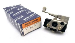 Brazo de palanca rodillo interruptor límite micro interruptor 8AS226 BZ-3RT 15A 125/250 V - Imagen 1 de 7