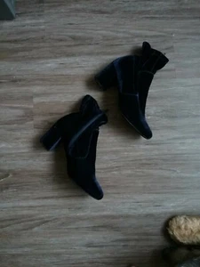 New Women Carina Blue Suede Ankle Boots By Nicole Size 10m - Picture 1 of 8
