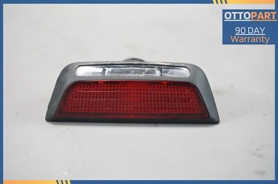 Luz interior panel puerta inferior OEM 2048207901 MERCEDES W204 C250 C350 2008-2014 Foto 1 de 4