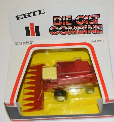 Vintage ERTL 1/80 Scale IH Combine - Image 1 of 4