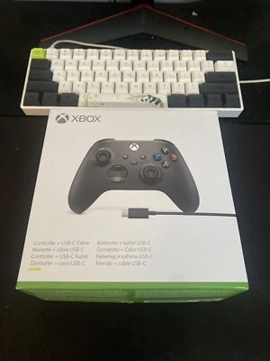 Xbox Controller + USB-C Cable - Image 1 of 3