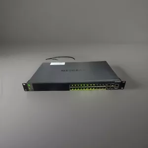 Netgear ProSAFE M4300-28G-PoE+ - Netzwerk Switch (GSM4328PS). LESEN - Bild 1 von 9