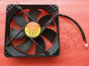 1pcs Thermaltake TT-1225A EPS-12E12L DC12V 0.16AMP - Picture 1 of 2
