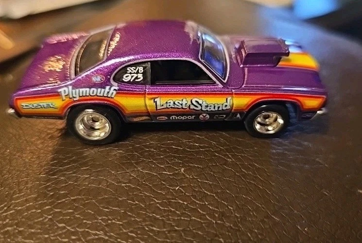 HOT WHEELS DRAGSTRIP DEMONS '73 PLYMOUTH DUSTER "LAST STAND" PILOTOS REALES Suelto Foto 1 de 1