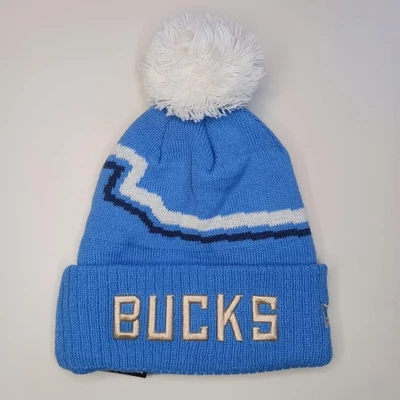 New Era Milwaukee Bucks YOUTH Sombrero Gorra Gorro Invierno Tejido Puño Pom NBA Azul Foto 1 de 4