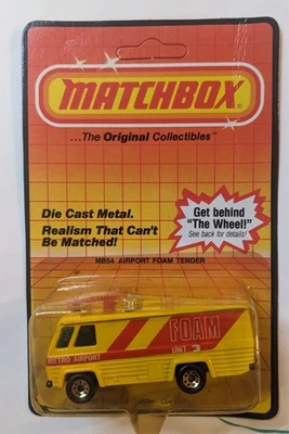 1983 Matchbox Diecast Metal Original  Collectibles MB54 Airport Foam Tender Yell - Image 1 of 2