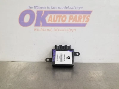 Dodge Challenger R/T 2018 módulo de control asistente de estacionamiento para conductores 68316627AD Foto 1 de 4