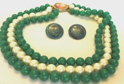 Vtg 3 Strand Emerald Green & Faux Pearl  Bead Necklace - Pierced Earrings - Image 1 of 4