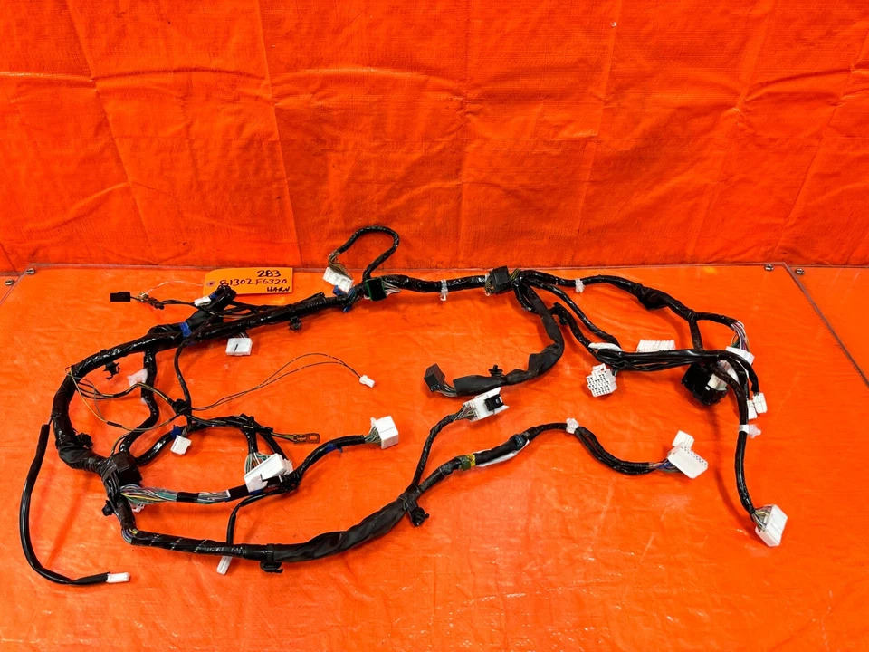 13 Subaru WRX STI 2013 - arnés de mamparo - 81302FG320 - OEM #283 Foto 1 de 4