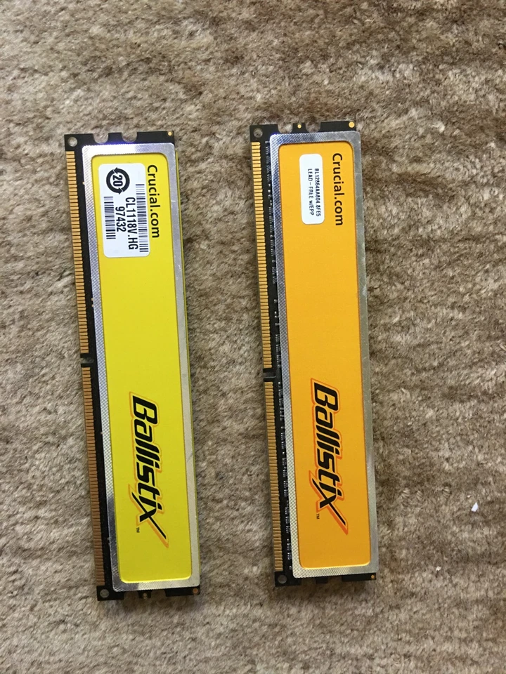 2GB Kit (2X 1GB) Crucial Ballistix DDR2 PC2-6400 BL12864AA80A.8FE5 800MHz 2.0V - Image 1 of 1