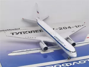 1:400 Scale PandaModel Aeroflot Airlines TU-201-100 RA-64007+Free Tractor - Picture 1 of 9