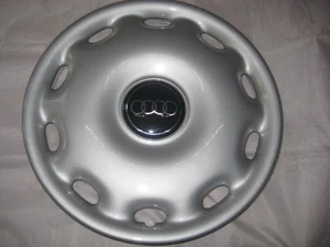 AUDI A3 CABRIO COUPE QUATTRO 15" WHEEL TRIM COVER 89-00 GENUINE 8A0-601-147A - Picture 1 of 2