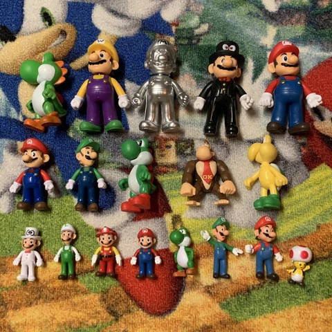 Super Mario Figure Toy Lot Of 18 KO Bootleg Various Sizes Nintendo Cover