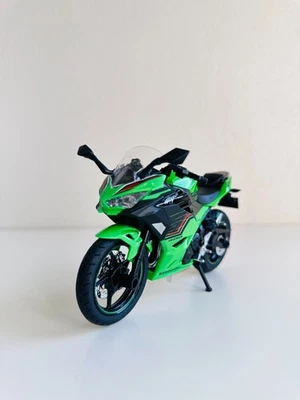 1:12 Kawasaki 400 Motocicleta Diecast Aleación Modelo Bicicleta - Aleación Diecast Regalos Foto 1 de 4