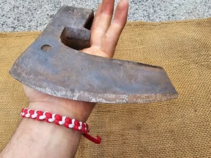 LARGE ANTIQUE AXE HEAD BEARDED VIKING HAND FORGED FELLING SPLITTING LOGGING - Picture 1 of 15