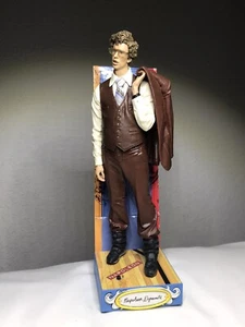 Figura de acción parlante McFarlane Toys Napoleon Dynamite 2005 vintage traje de graduación - Imagen 1 de 15