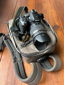 Camera Nikon D5300 + Tamron 18-270 - Photo 1 sur 4