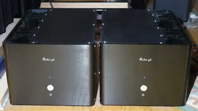 Audio GD HE-1 Pre + Master 2H Mono Power Amps - Bild 1 von 4