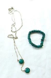 White House Black Market Multi Strand Gold Chain Necklace Green Stones Bar - Picture 1 of 8